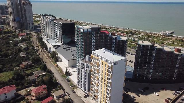 Батуми отель Метро плюс с высоты ,а также предоставим недвижимость по лучшим ценам на Бульваре смотреть онлайн