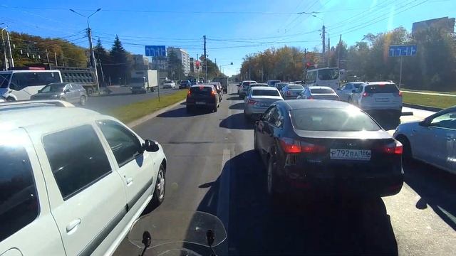 Поездка на работу на мотоцикле смотреть онлайн