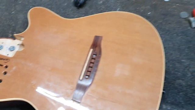 LA GODIN MAS ECONOMICA de la línea Multiac... Godin Nylon Encore смотреть онлайн