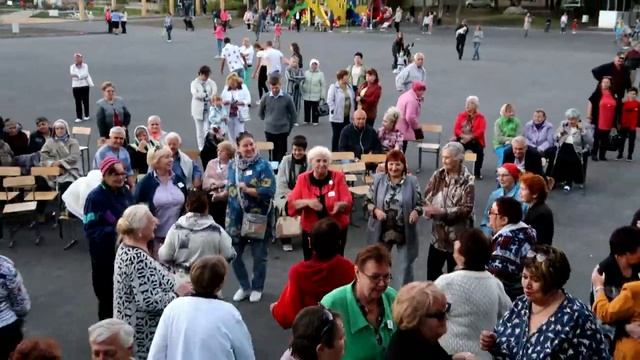 Танцы под духовой оркестр смотреть онлайн