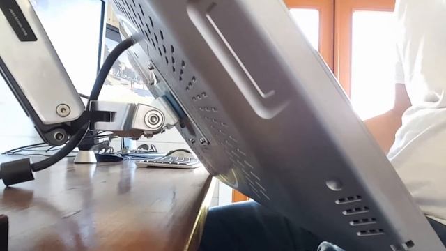 Cintiq 20wsx and Ergotron Lx Sit-stand zero Friction смотреть онлайн