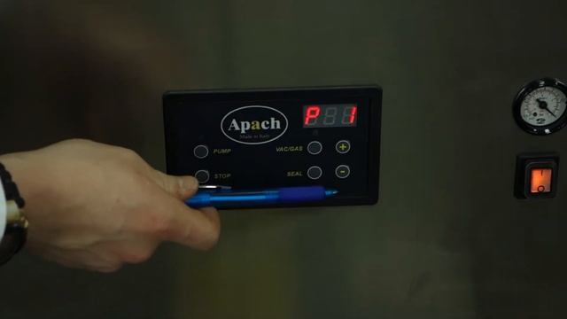 Вакуумный упаковщик APACH AVM 420