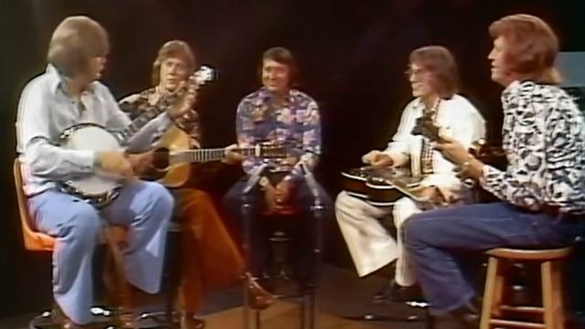 Ricky Skaggs & J.D. Crowe Demonstrate Banjo Styles - Cumberland Gap смотреть онлайн