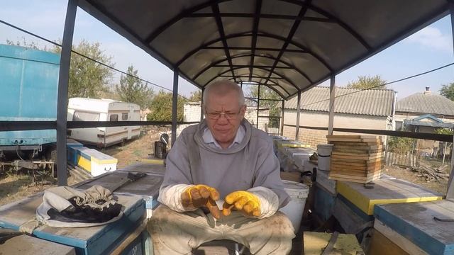 Перчатки пчеловода Уход за перчатками пчеловода Простой и действенный способ смотреть онлайн