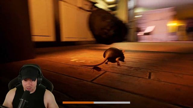 Cockroach Simulator Is INSANE! смотреть онлайн