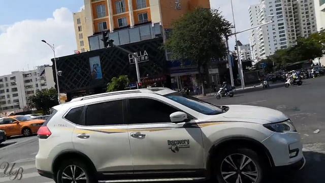 ХАЙНАНЬ Прогулка по улицам в городе Санья смотреть онлайн