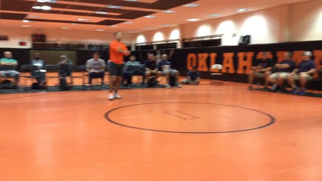 Zach Esposito- Inside Tie and Underhooks смотреть онлайн