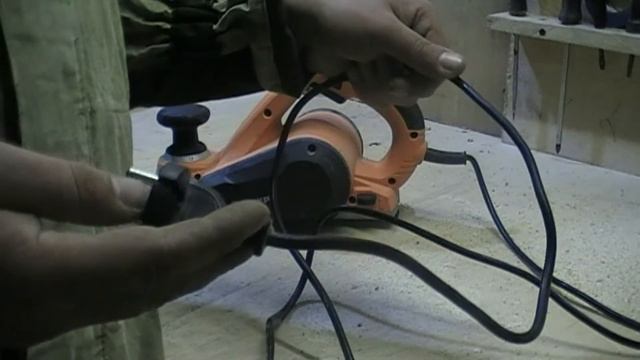 Мой взгляд на инструмент. Обзор рубанка Вихрь Р-82/800 смотреть онлайн