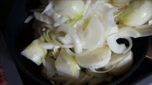 Блюда из кабачков /запеканка/ оладушки из кабачков / кабачковая икра / суп пюре