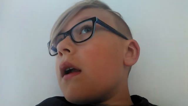 Forstuet mit ben (laver stadig videoer) смотреть онлайн