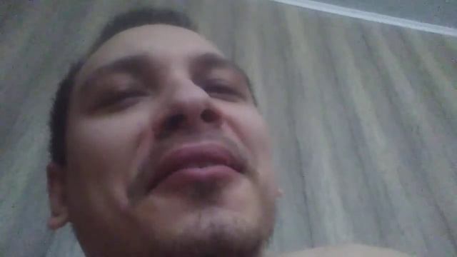 монитор LG 32 дюйма за 10.000 рублей . Автор идеи ЯН ДМИТРИЕВИЧ КРЮКОВ. НАЕЗД НА LG 24.02.22 смотреть онлайн