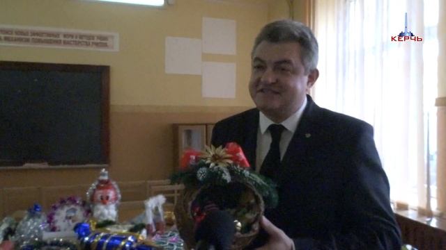 17 12 2019 ЧУДО - ПОДЕЛКИ ДЛЯ ГОРОДСКИХ ЕЛОК смотреть онлайн