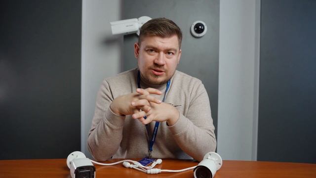Сравнение 8МП видеокамер Hikvision. смотреть онлайн