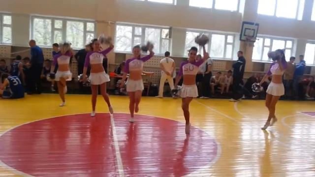 "STEP UP" на Финале ЮБЛ: школа № 82 vs гимназия № 9 смотреть онлайн