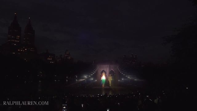 "POLO RALPH LAUREN" 4D Holographic Fashion Show Spring Summer 2015 Central Park NYC by FC смотреть онлайн