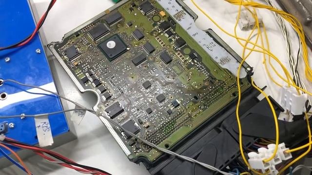 Repair ECU Audi Q7 смотреть онлайн
