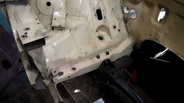 Начало работы с кузовом ВАЗ 2104 смотреть онлайн