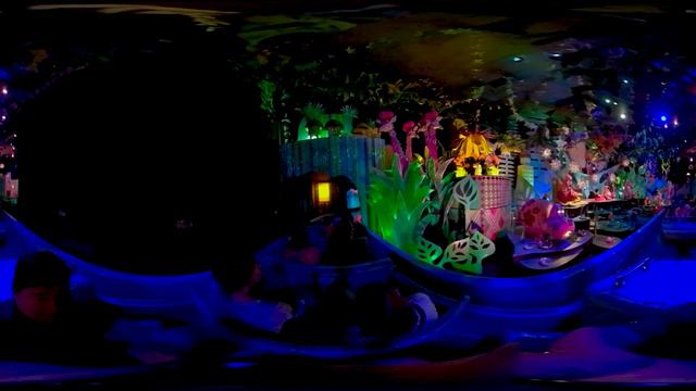 VR 360 5K It's A Small World On Ride Ultra HD POV Disneyland 2019-08-22