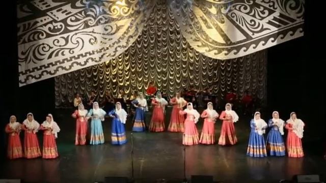 Сибирский хор - Полно нам горе горевати смотреть онлайн