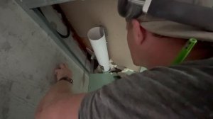 Как запенить потолок монтажной пеной