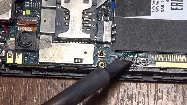 Несложный ремонт смартфона Micromax A79 (нет изображения) смотреть онлайн
