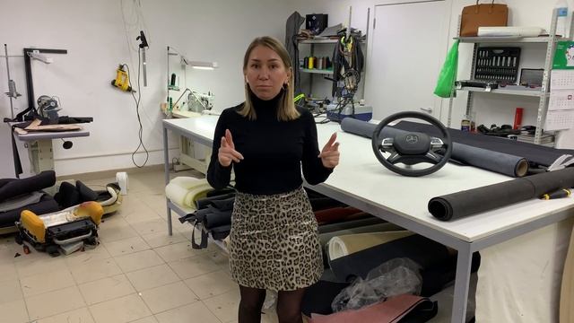 Mercedes ML - перетянули руль с утолщением в натуральную кожу Nappa с псевдоперфорацией смотреть онлайн