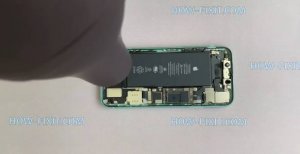 Замена батареи iPhone 11