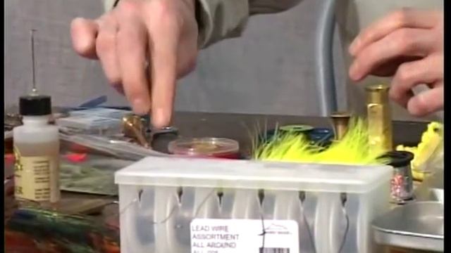 Вяжем мушки для ловли в Средней полосе России Часть 2 Knitting flies. Fly fishing смотреть онлайн