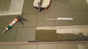 Плитка через деформационный шов. Как надо делать и как не надо.