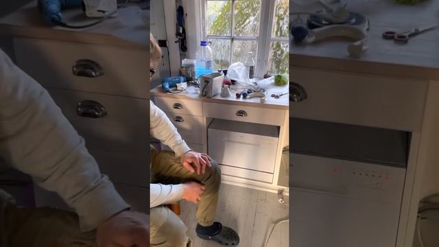 Lixxares 2021 05 oppvaskmaskin på Gressholmen смотреть онлайн