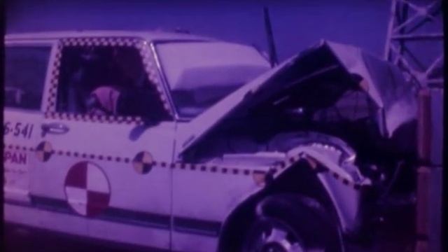 old saab crash test смотреть онлайн