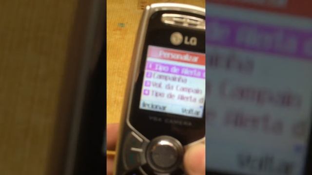 New phone - LG MG105 Vibecam смотреть онлайн