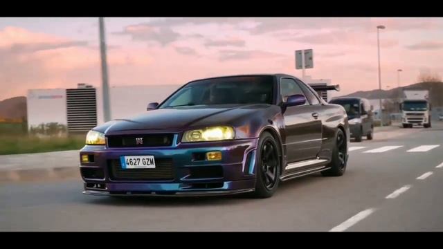 Purple Nissan Skyline R34 GT-R Showtime (Music Video)