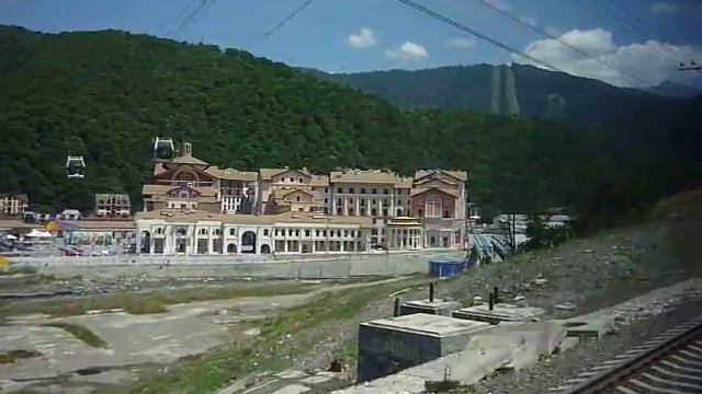 Эсто-Садок - Роза Хутор(Красная Поляна) из окна ЭС1-018 Ласточка 18.07.2015 смотреть онлайн