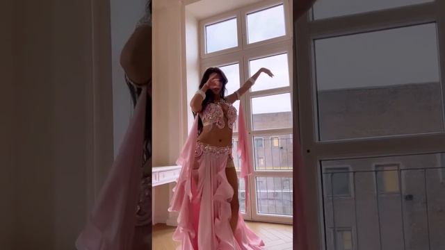 Костюмы для восточного танца #танецживота #bellydance от DDC_Alena смотреть онлайн