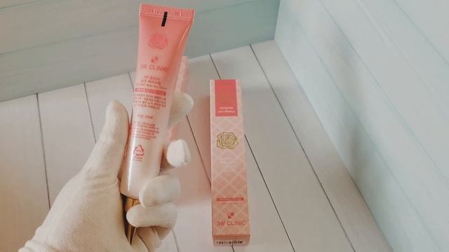 3W Clinic Крем для век с экстрактом розы осветляющий Rose Eye Cream (Ozon арт. 1035088459) смотреть онлайн