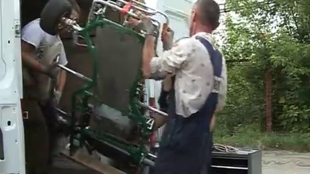 В Череповце обокрали детский картинг-клуб смотреть онлайн