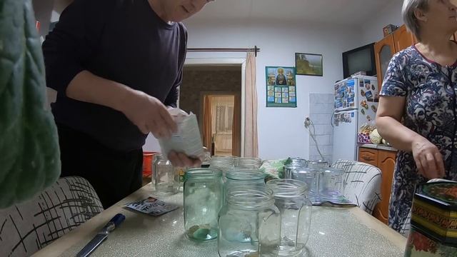 Закрытие охоты, запасы к лету и борьба со снегом смотреть онлайн