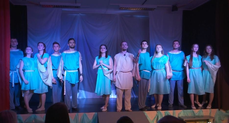 От «Романовых» до антиутопии смотреть онлайн