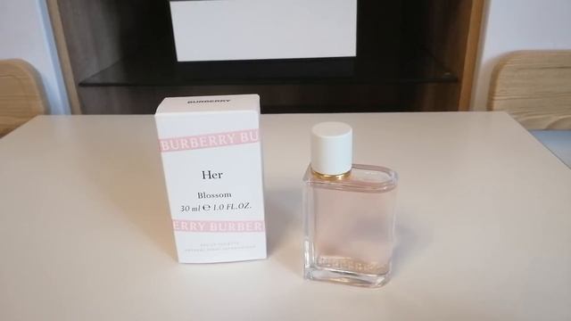 Новый аромат Burberry Her Blossom. смотреть онлайн