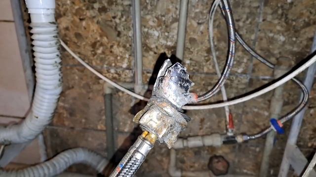 Сантехник Электрик ремонт стиральных машин прочистка канализации по г.Ош 0880838683 смотреть онлайн