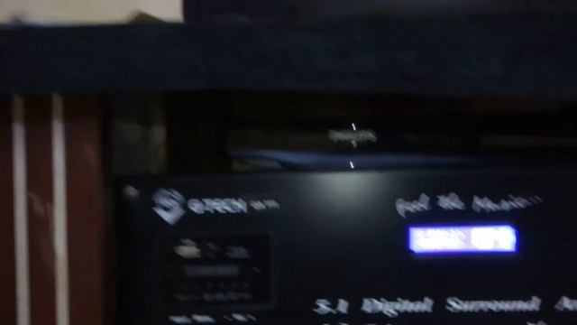 My first high watt home theatre with Philips DVD player HDMI source...Yet to buy an TV смотреть онлайн