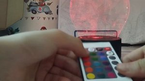 Очень быстрый обзор на 3D ночник на котором можно рисоват  как его подключить и как им пользоваться