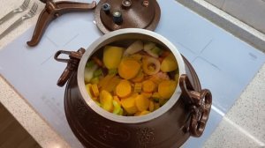 Афганский казан. Шурпа. Говяжьи рёбра с овощами. Получилось вкусно!