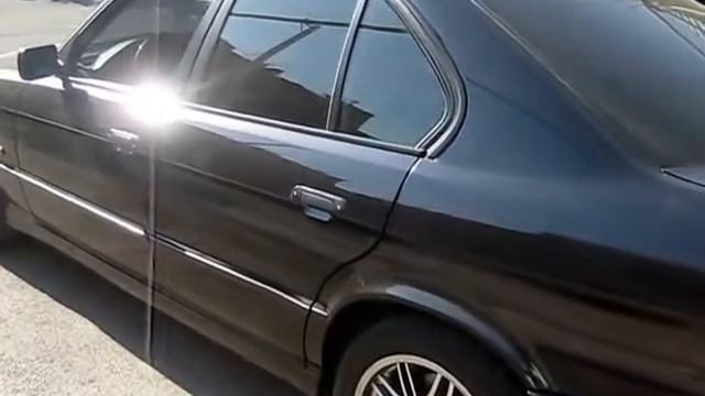 Վաճառվում է BMW 525i , 1995 թվականի, գինը $5000 սակարկելի