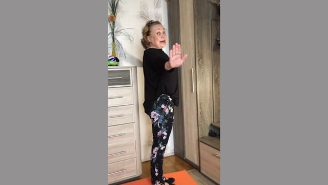 УПРАЖНЕНИЯ ДЛЯ СУСТАВОВ СТОПЫ 5 - 12 ЛЕТ смотреть онлайн