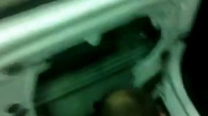 Как разобрать стекло задней двери Шкода Октавия А5