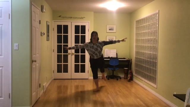 Beginner contemporary dance - grand battements смотреть онлайн