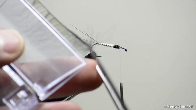 French Partridge imitating the Ephemera danica (Green Drake) смотреть онлайн