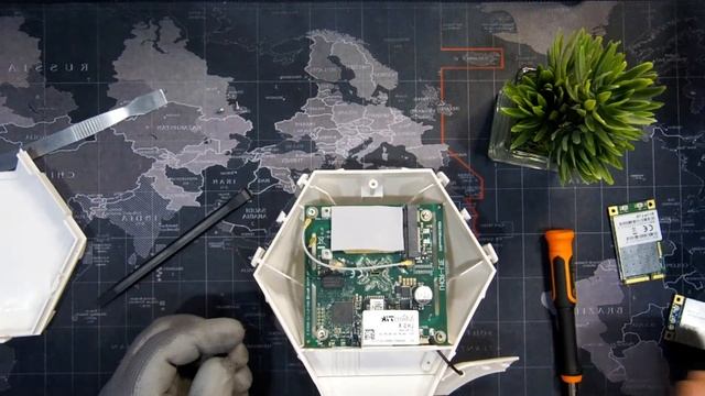 MikroTik LHG R | LHG 4G/LTE/LTE6 Kit - How to replace the mini-PCIE modem (Tagalog) смотреть онлайн